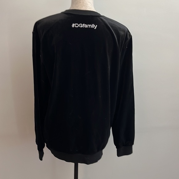 Dolce and Gabbana Black Velvet Royal Fox Sweatshirt in size Medium.  Unisex - Picture 4 of 6